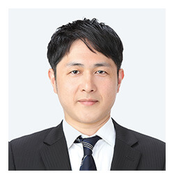 Senior Distinguished Researcher Takeshi Umeki