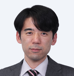 Senior Distinguished Researcher Tessei Kobayashi