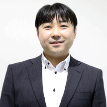 小内　伸夫 氏