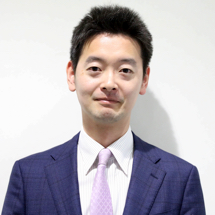 金丸　翔 氏