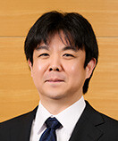 Dr. Tomoya Akatsuka