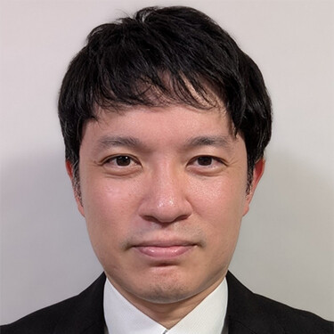 Distinguished Researcher Kenji Miyamoto