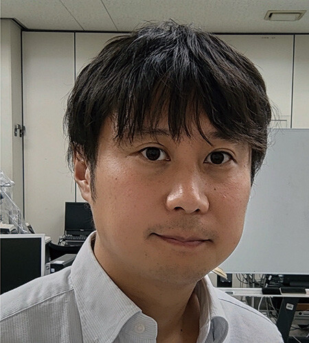 photo_Mr.Suzuki_01.jpg