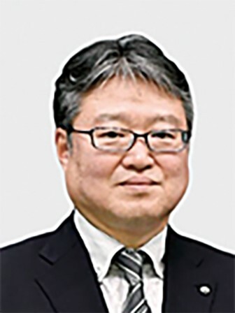 寒川　哲臣
